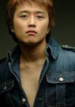 Тхэ-хён Ким фото