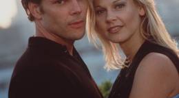 Кадр из фильма "Perfumed Garden" - 2