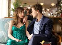 Кадр 50 оттенков серого