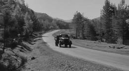 Кадр из фильма "Живет такой парень" - 2