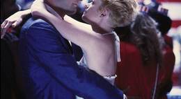 Кадр из фильма "Дикая штучка" - 2