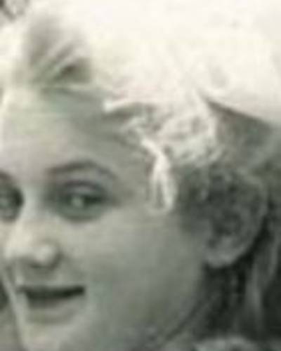 Виолет Уилки фото