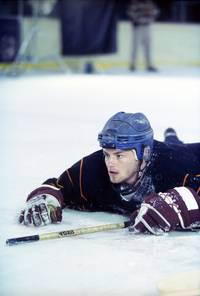 Кадр Малкольм в центре внимания