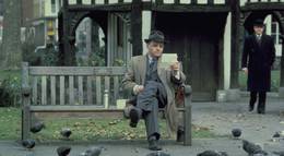 Кадр из фильма "Чаринг Кросс Роуд, 84" - 2