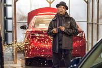 Кадр Власть в ночном городе