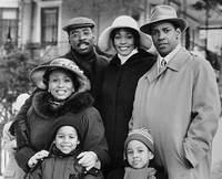 Кадр Жена священника