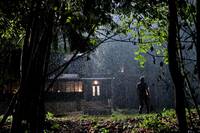 Кадр Открытая могила