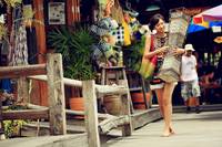 Кадр Вперед, Лала