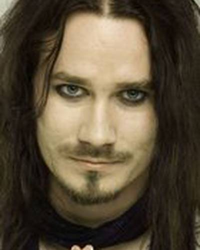 Туомас Холопайнен фото