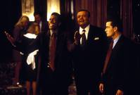 Кадр Деньги решают все