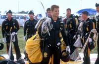 Кадр Затяжной прыжок