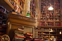 Кадр Хранитель времени