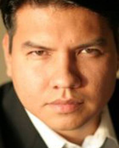 Аарон Урибе фото