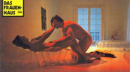 Кадр из фильма "Замок женщин" - 1