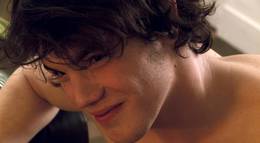 Кадр из фильма "Сексуальные хроники французской семьи  " - 2