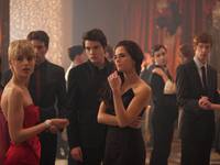 Кадр Академия вампиров