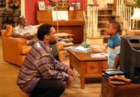 Кадр All About the Andersons