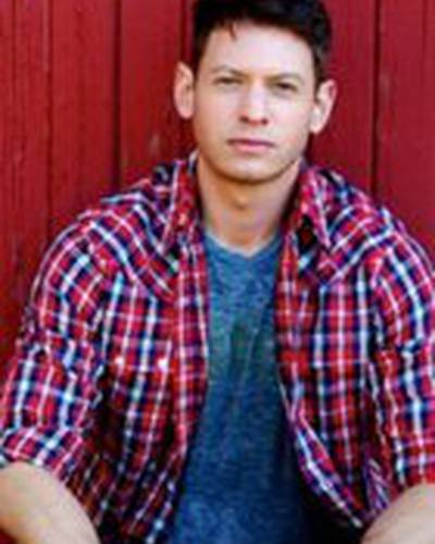 Brett Coady фото