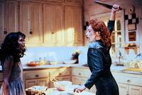 Кадр Люди под лестницей