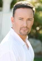 Кристофер М. Дьюкс фото