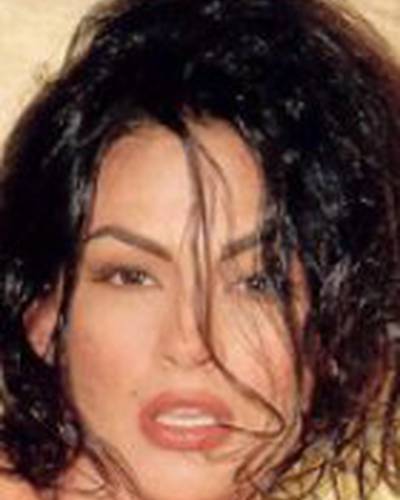 Ребекка Ферратти фото