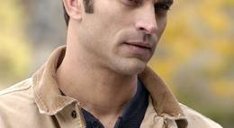 Кадр из фильма "Ангелы падают" - 1