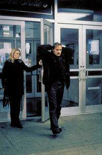 Кадр Между жизнью и смертью