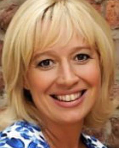 Кэти Кэвэна фото