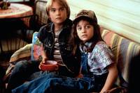 Кадр Срочно требуются дети