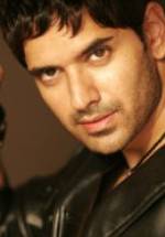 Анудж Савней фото