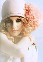 Элисон Голдфрэпп фото