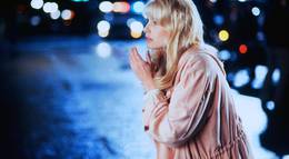 Кадр из фильма "Исповедь невидимки" - 1