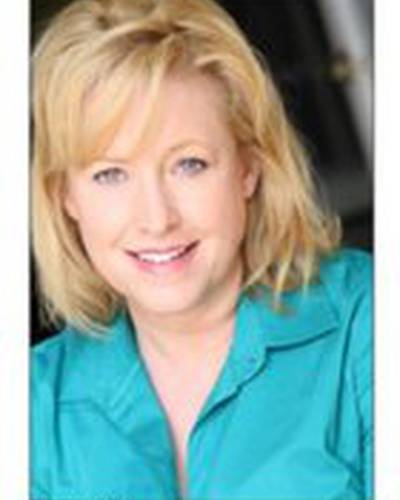 Лиза Донелл Джеймс фото