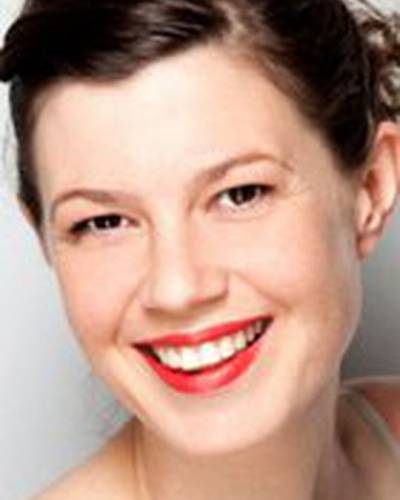 Клаудия Хюбшманн фото