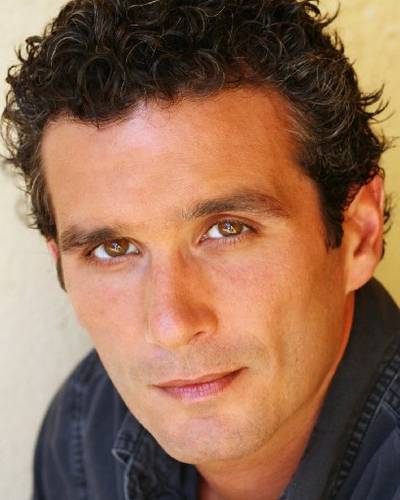 Ксандер Бэйли фото