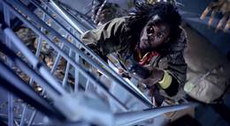 Кадр из фильма "Атака пауков" - 2