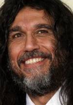 Том Арая фото