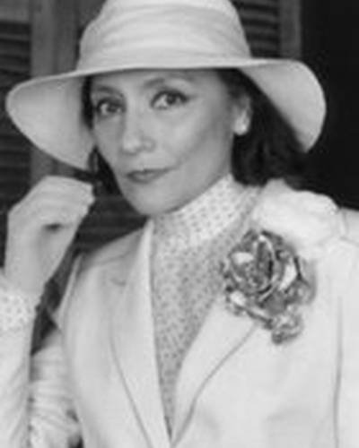 Дора Барет фото