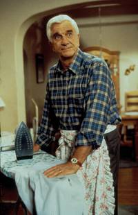 Кадр Голый пистолет 33 1/3: Последний выпад