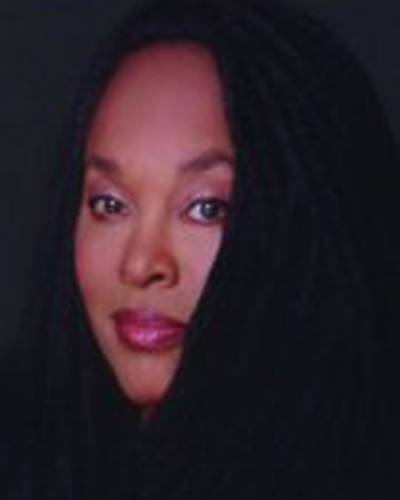 Тина Эндрюс фото