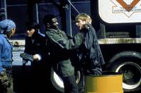 Кадр Мужчины за работой