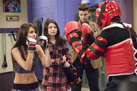 Кадр АйКарли