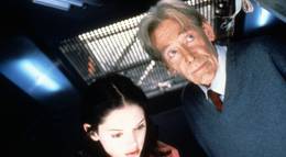 Кадр из фильма "Фантомы" - 2