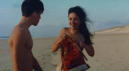 Кадр из фильма "Летнее платье" - 1