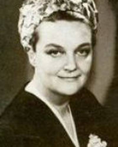 Клари Толнаи фото