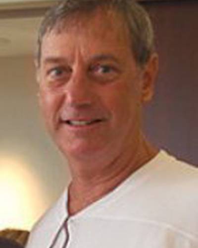 Алан Б. Кертис фото