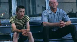 Кадр из фильма "Женщина без правил" - 1