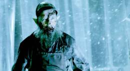 Кадр из фильма "Рождественские страшилки" - 2