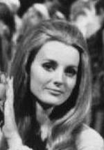 Селеста Ярналл фото