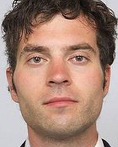 Захари Калбертсон фото